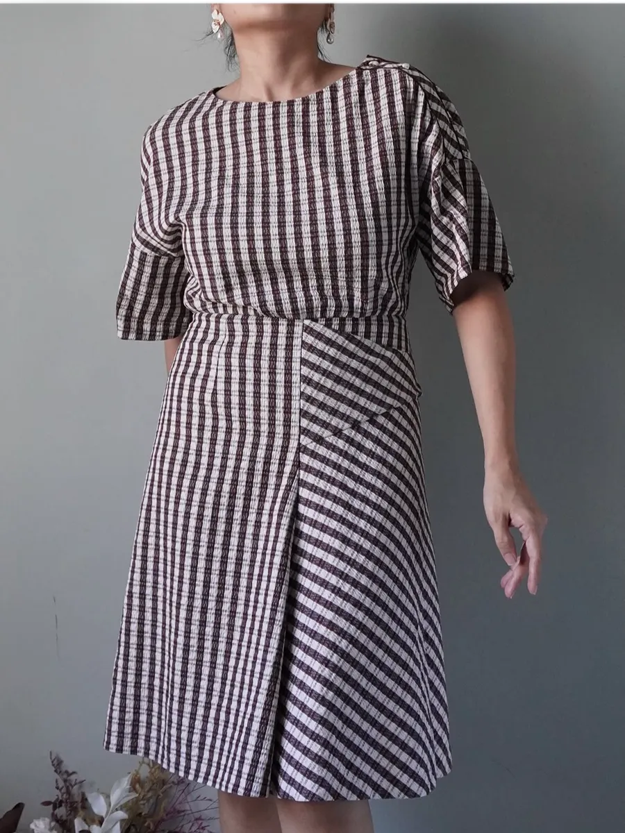 Casual mulberry plaid dress - Image 1