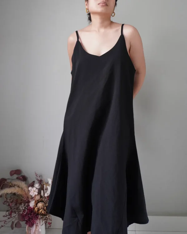 Asymmetrical black slip on dress - Image 2