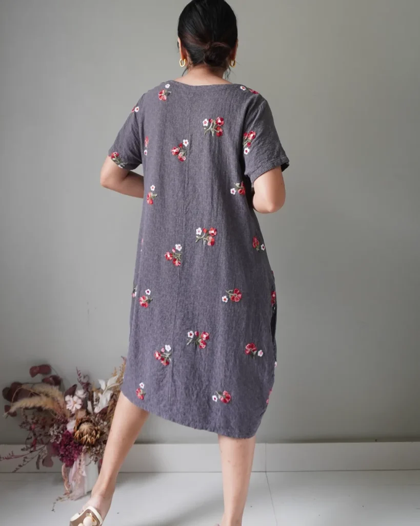 gray casual dress with embroidery details!! Also has pockets